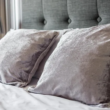 Πανσιόν Riviera Γουίτμπι