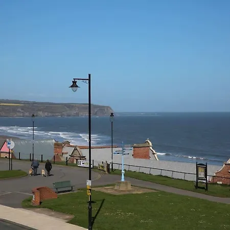 Riviera Πανσιόν Γουίτμπι