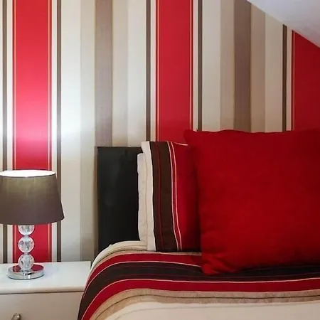 Riviera بيت ضيافة