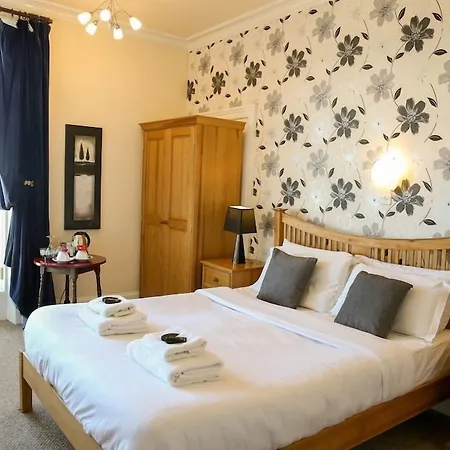 Riviera Γουίτμπι