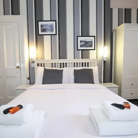 Riviera Pensjonat Whitby