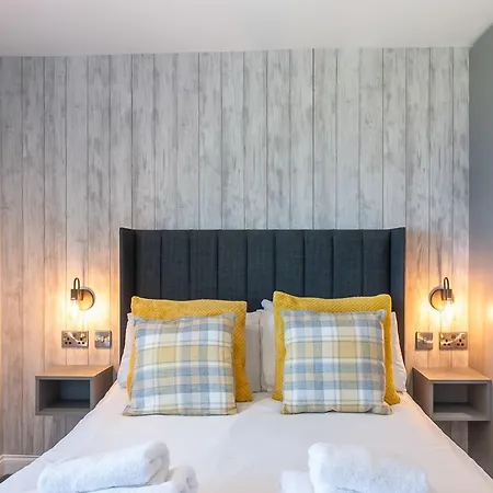 Riviera 4* Whitby